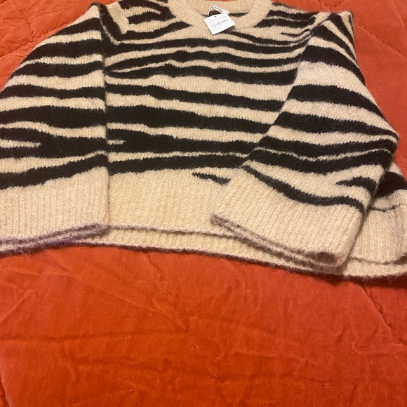 New MADEWELL ZABRA PRINT SWEATER - Picture 2 of 5